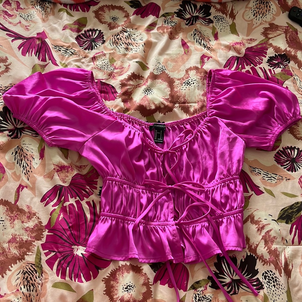 String ruched top